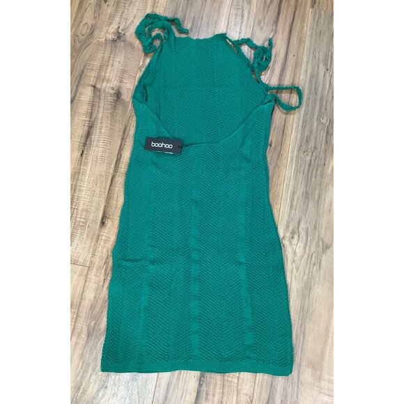 NWT Boohoo Crochet Open Back Beach Mini Dress   Size: Small - Picture 4 of 12